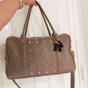 Olive green faux leather doctor bag (boston / bowling bag style) with go…